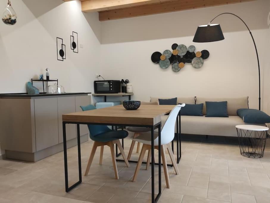 Casal Del Sole - L'Ulivo Appartement Montefelcino Buitenkant foto