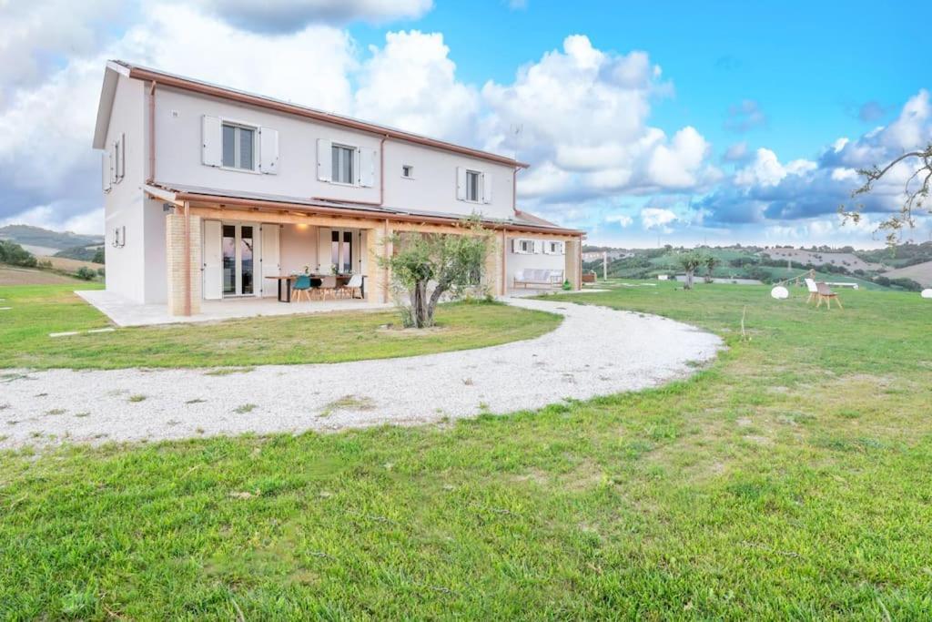 Casal Del Sole - L'Ulivo Appartement Montefelcino Buitenkant foto